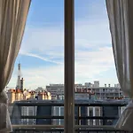 Eiffel Pearl